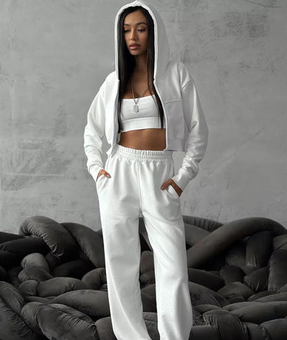 Cléa Morin | Streetstyle Cropped Hoodie Set with Wide-Leg Pants