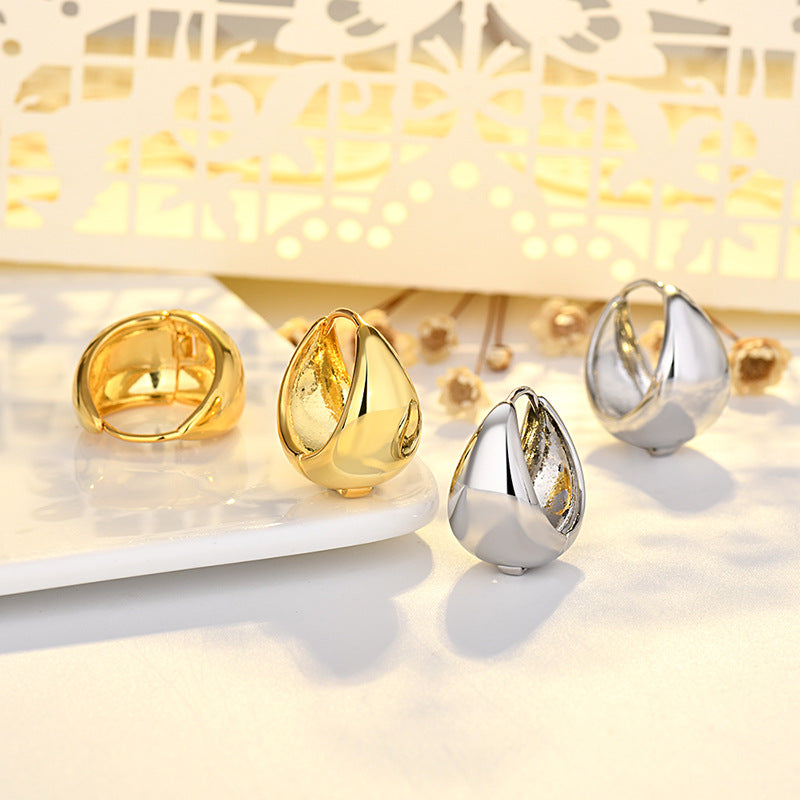 Elena Bellucci | Women's Oval Clip-On Earrings with Luxury Gold Inlay