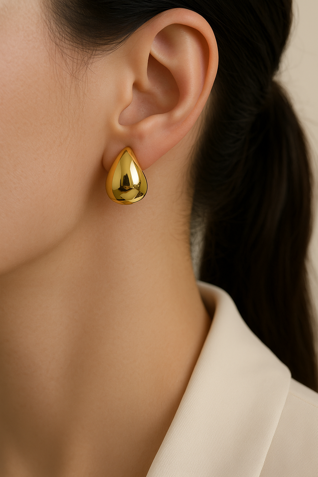 Elena Bellucci | Women's Oval Clip-On Earrings with Luxury Gold Inlay