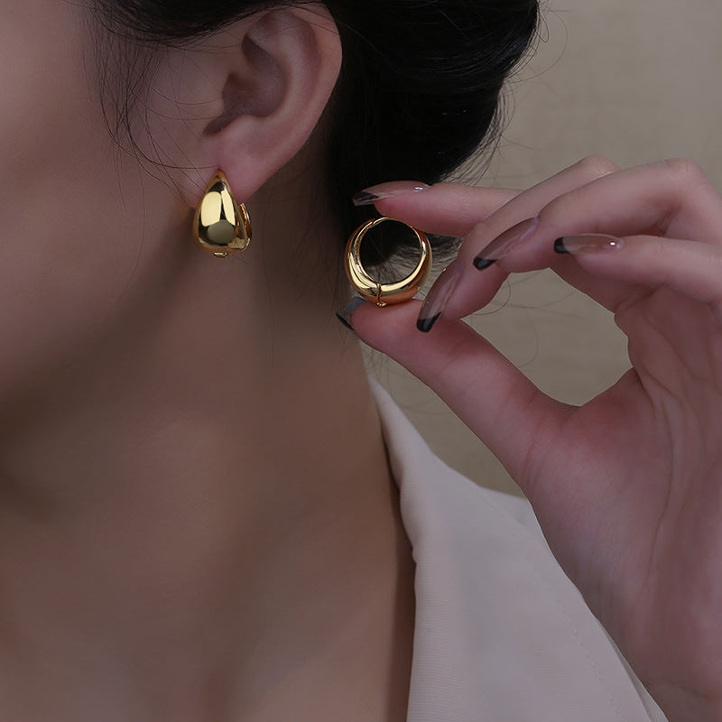 Elena Bellucci | Women's Oval Clip-On Earrings with Luxury Gold Inlay