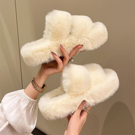 Women’s Ultra-Soft Comfortable Trendy Faux Fur Slippers | Ekathy