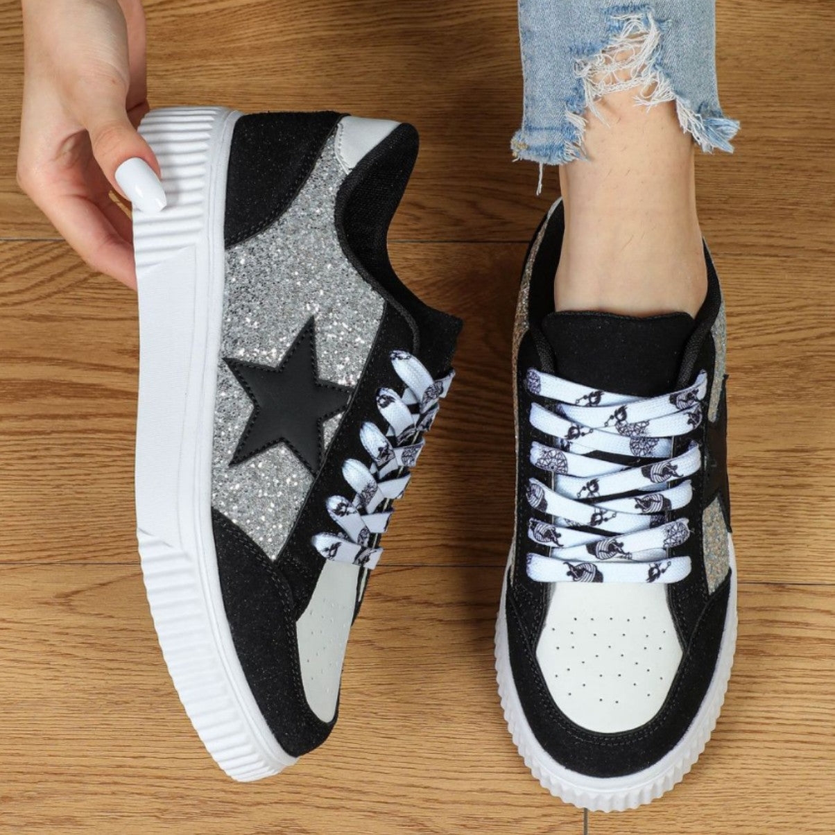 ROBEA™ - Μοντέρνα Αναπνεύσιμα Sneakers με Δέσιμο