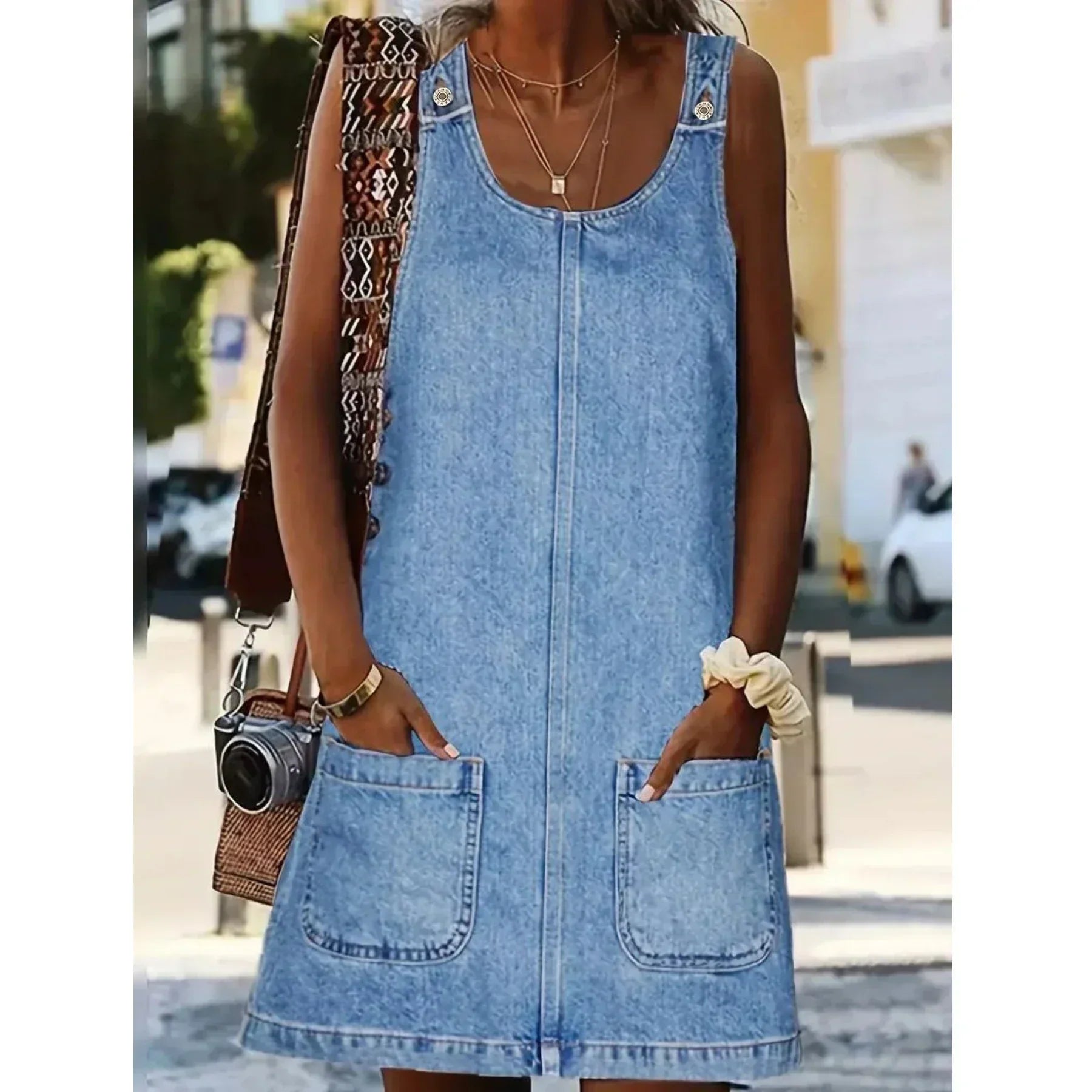 Saylor | Relaxed dresses with a denim look