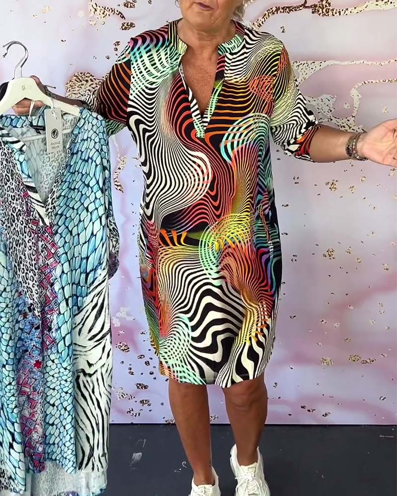 MARI™ - Colourful V-Neck Dress